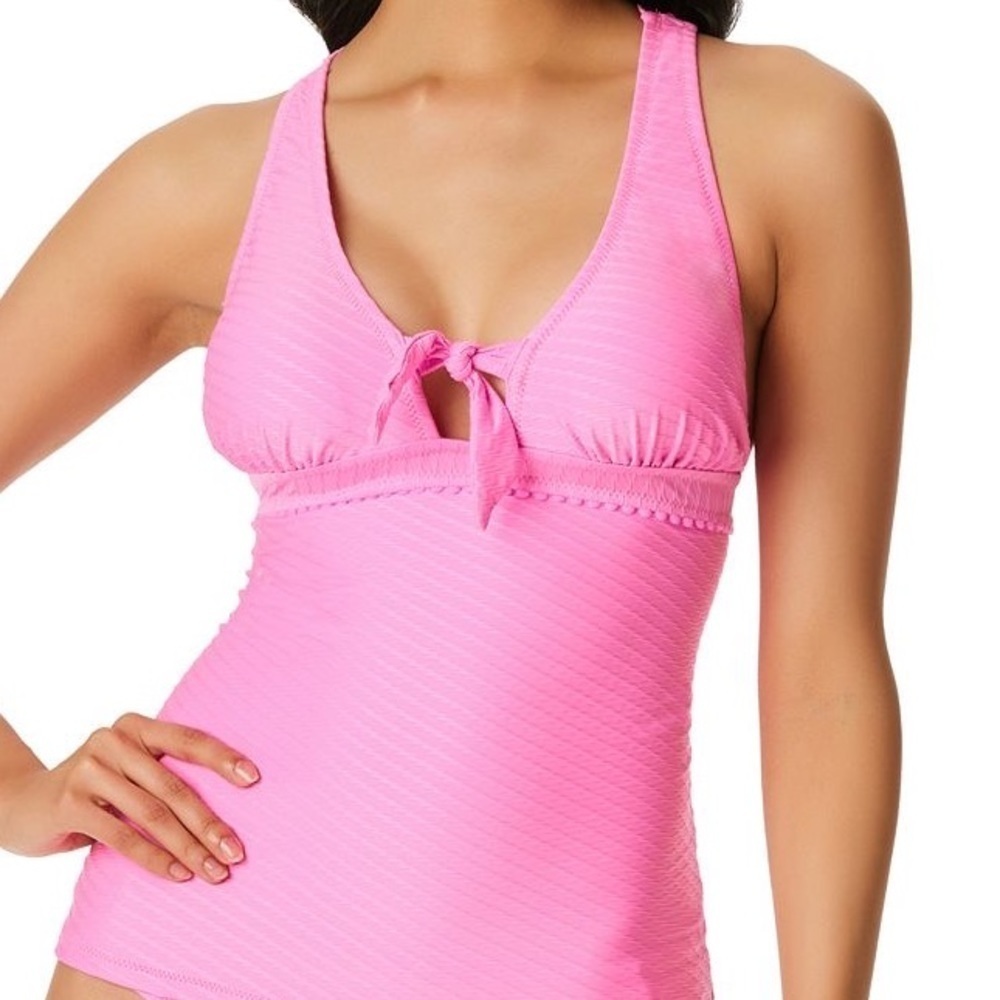 554- Jessica Simpson NWT Pink Bikini Top, Size Medium